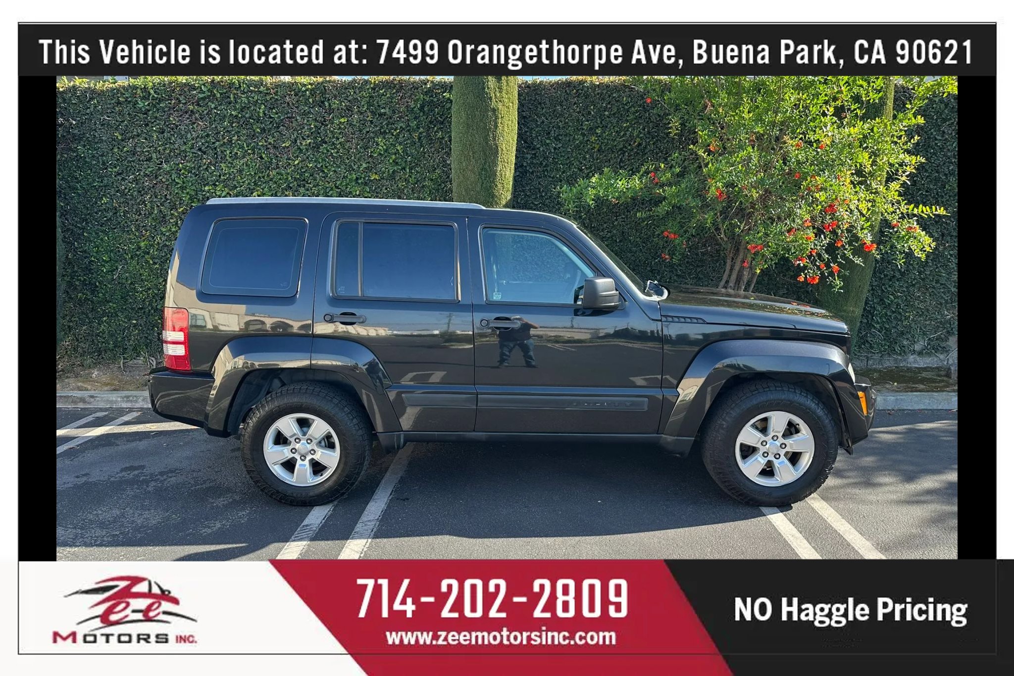 Used 2012 Jeep Liberty Sport AWD/4WD image 5