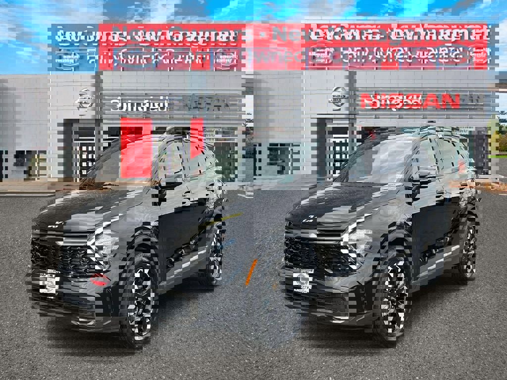 Used 2023 Kia Sportage X-Line w/ X-Line Premium Package image 2