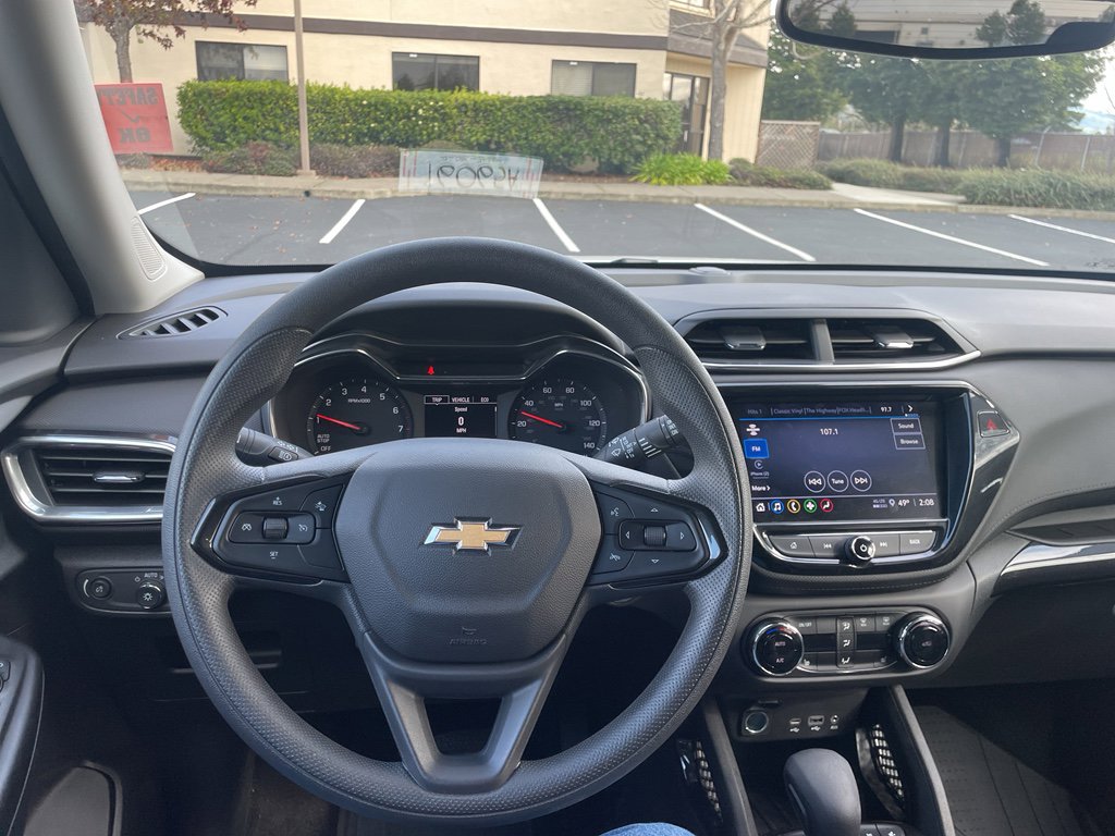 Used 2023 Chevrolet TrailBlazer LT w/ Convenience Package image 21