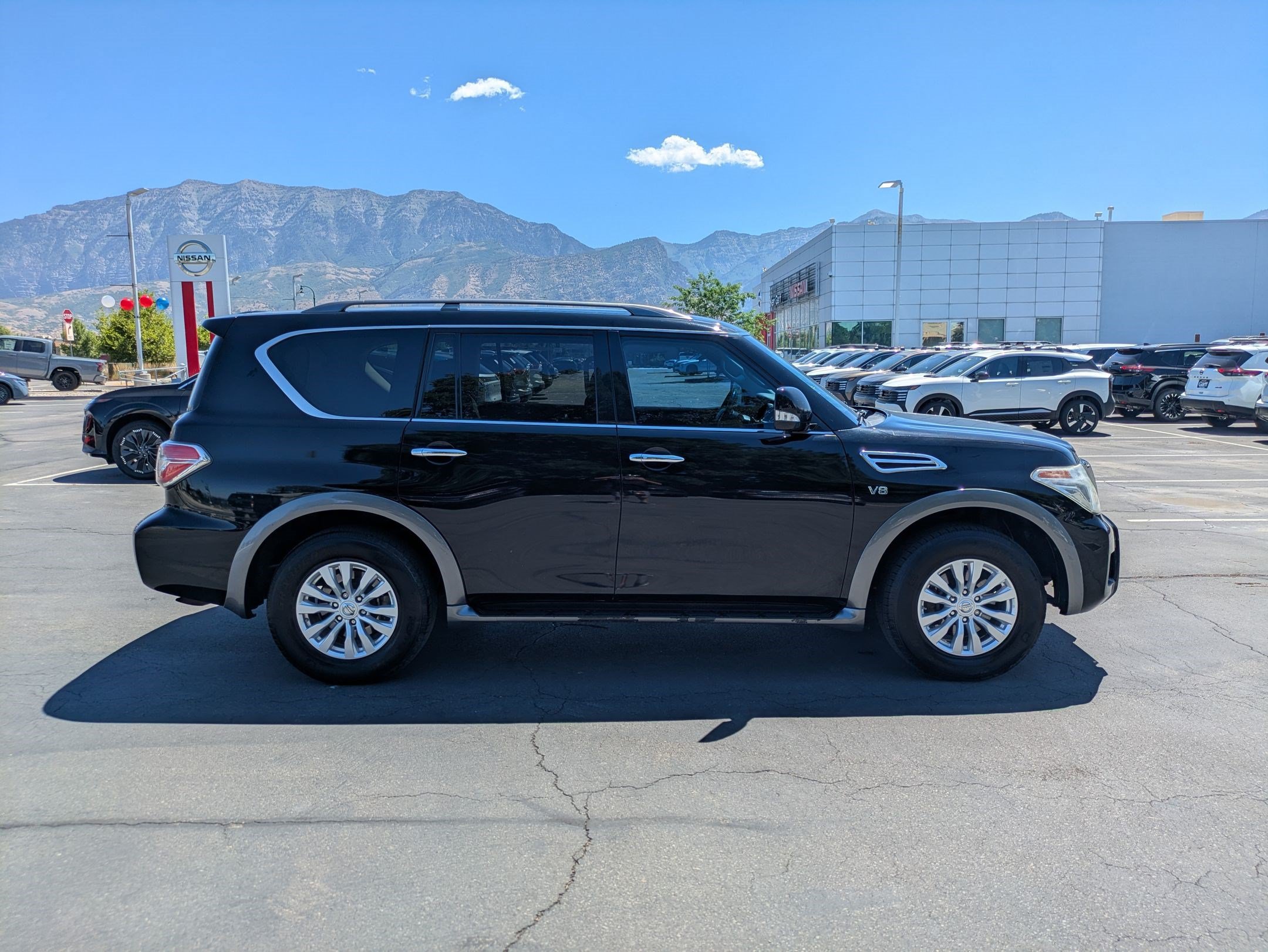 Used 2017 Nissan Armada SV w/ Driver Package AWD/4WD image 2
