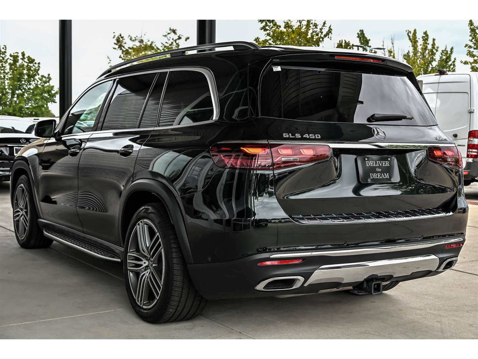 Certified 2024 Mercedes-Benz GLS 450 4MATIC image 6