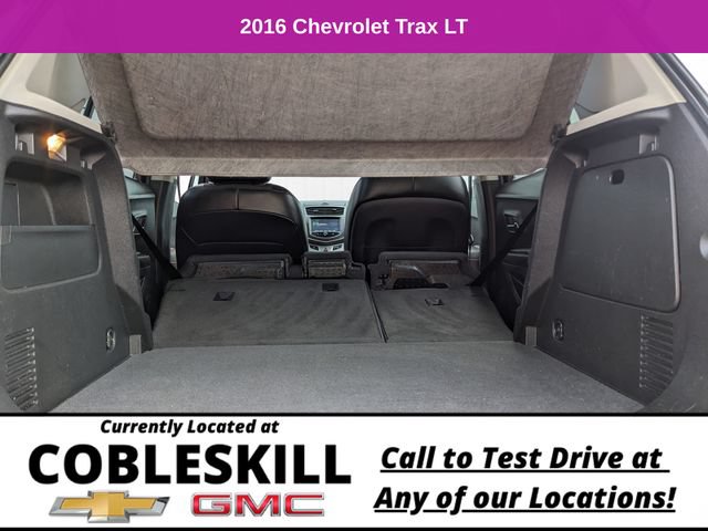 Used 2016 Chevrolet Trax LT w/ LT Convenience Package AWD/4WD image 16