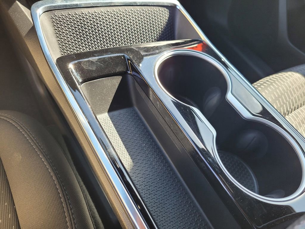 Used 2025 Chevrolet Equinox LT FWD image 22