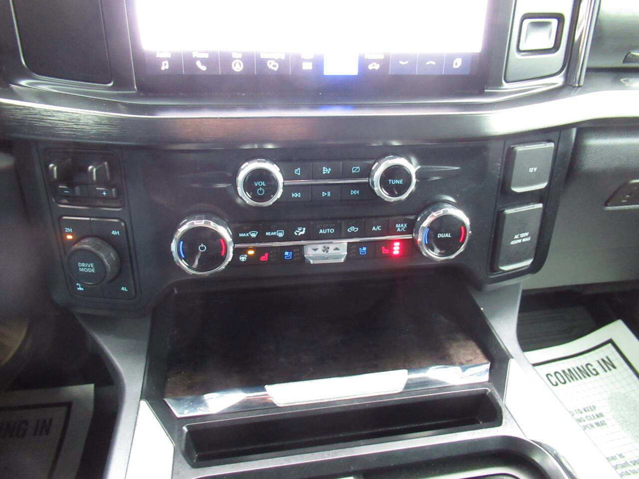 Used 2024 Ford F250 Lariat w/ Snow Plow Prep Package image 28