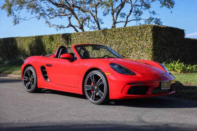 Used 2019 Porsche 718 Boxster S RWD image 12