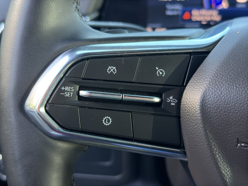 Used 2025 Chevrolet Suburban Premier image 20