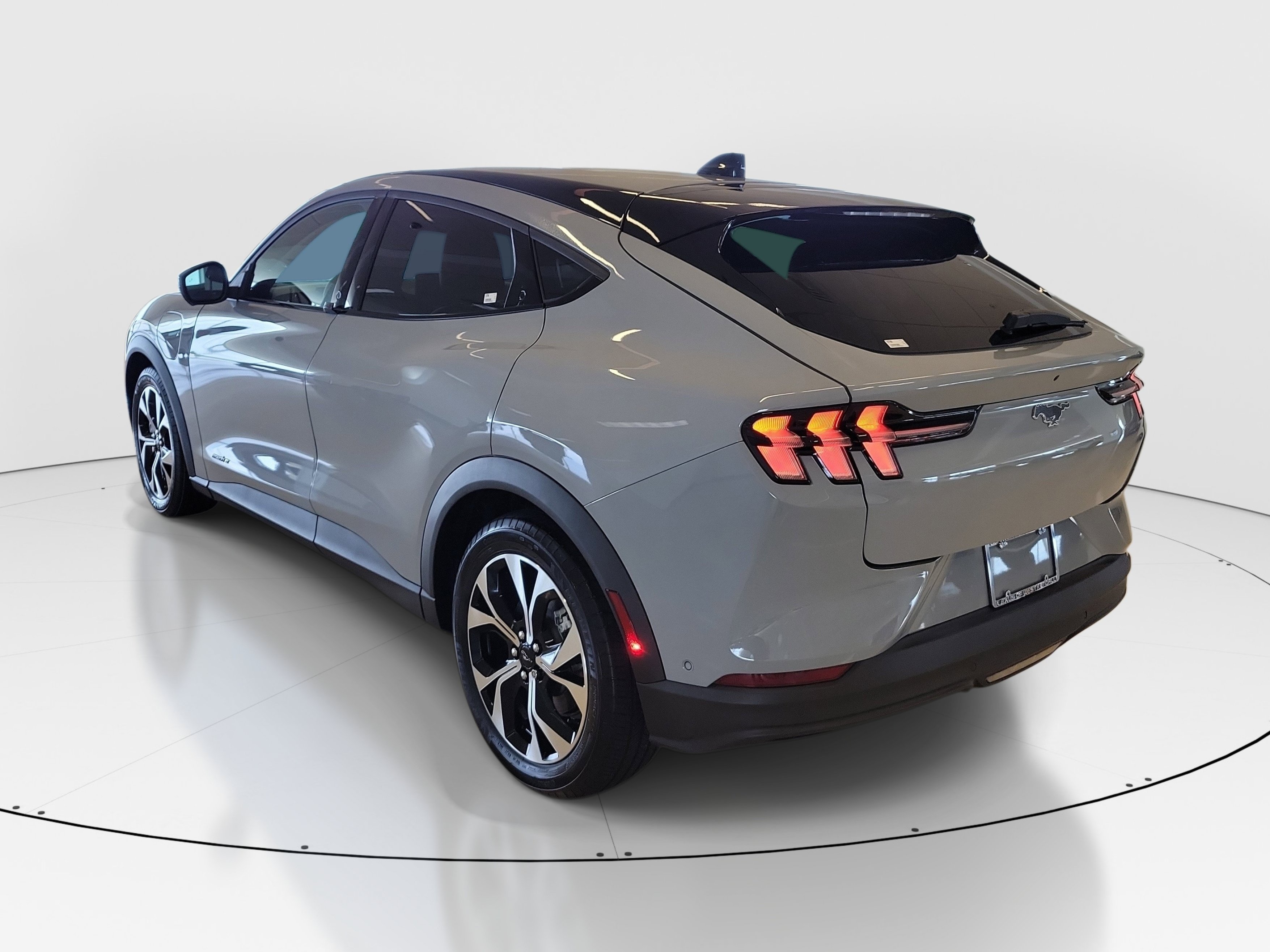 Used 2024 Ford Mustang Mach-E Select RWD image 6