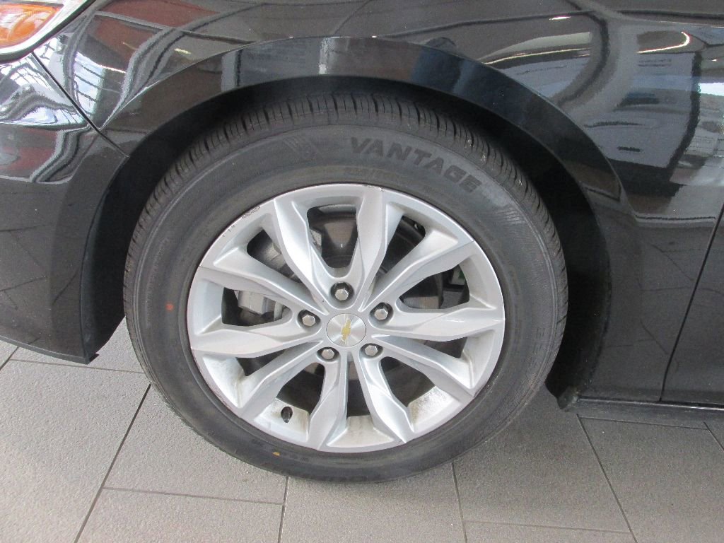 Used 2024 Chevrolet Malibu LT image 12