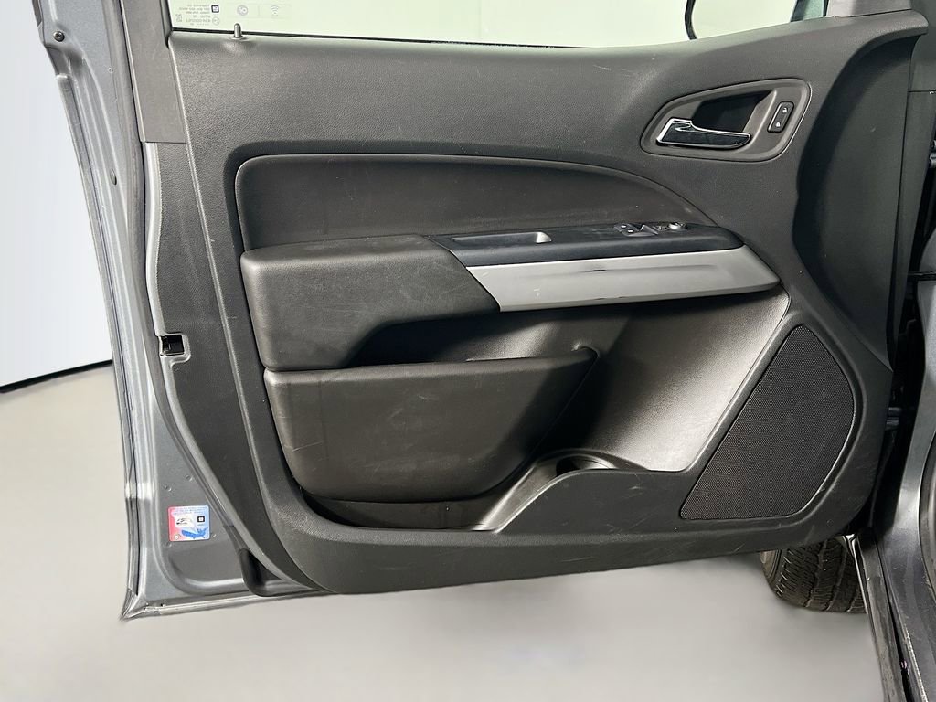 Used 2022 Chevrolet Colorado LT w/ Fleet Safety Package image 17