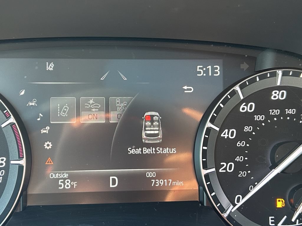 Used 2020 Toyota Highlander Limited FWD image 28