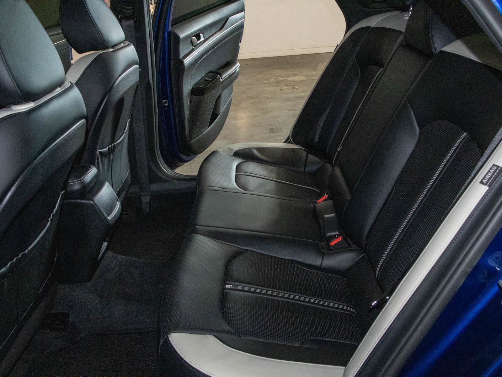 Used 2025 Kia K5 GT-Line w/ GT-Line Premium Package FWD image 15