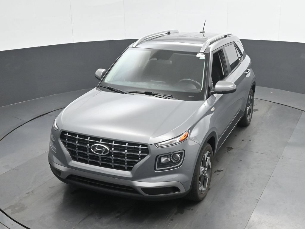 Certified 2023 Hyundai Venue SEL FWD image 35