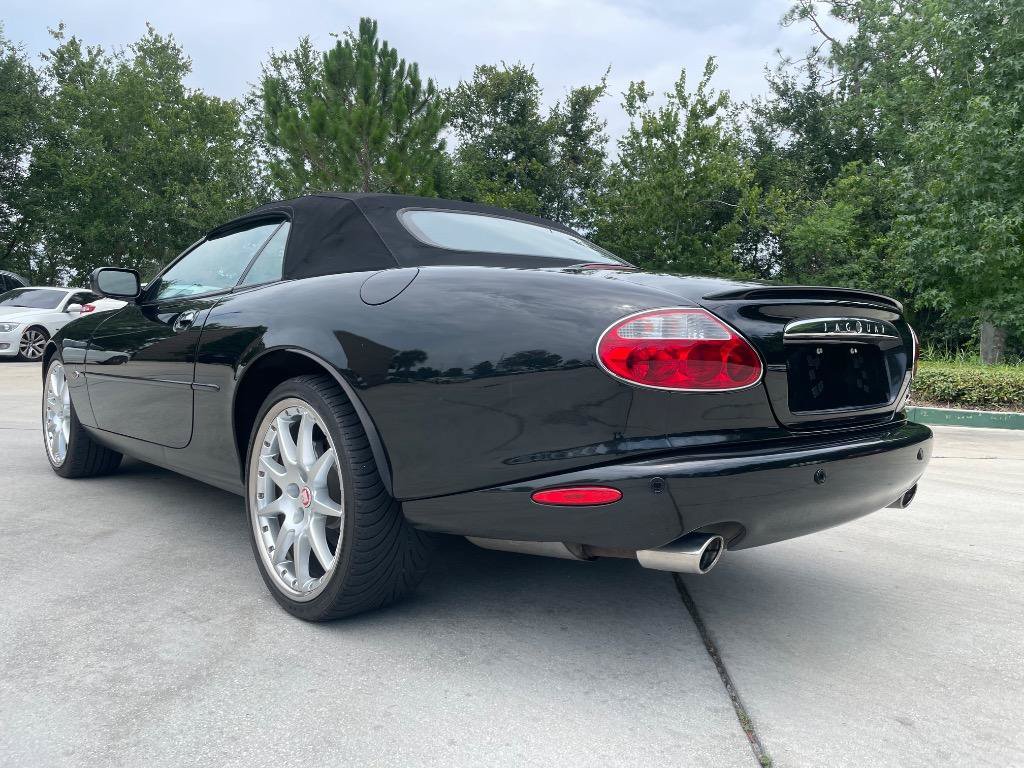 Used 2002 Jaguar XK8 Convertible RWD image 6