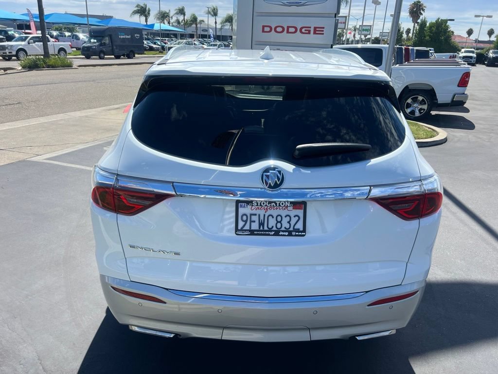 Used 2023 Buick Enclave Essence w/ Experience Buick Package FWD image 19