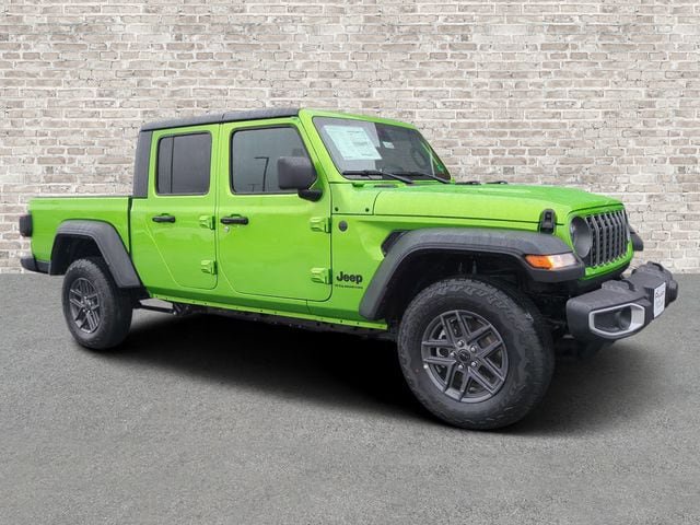 New 2025 Jeep Gladiator Sport AWD/4WD image 1