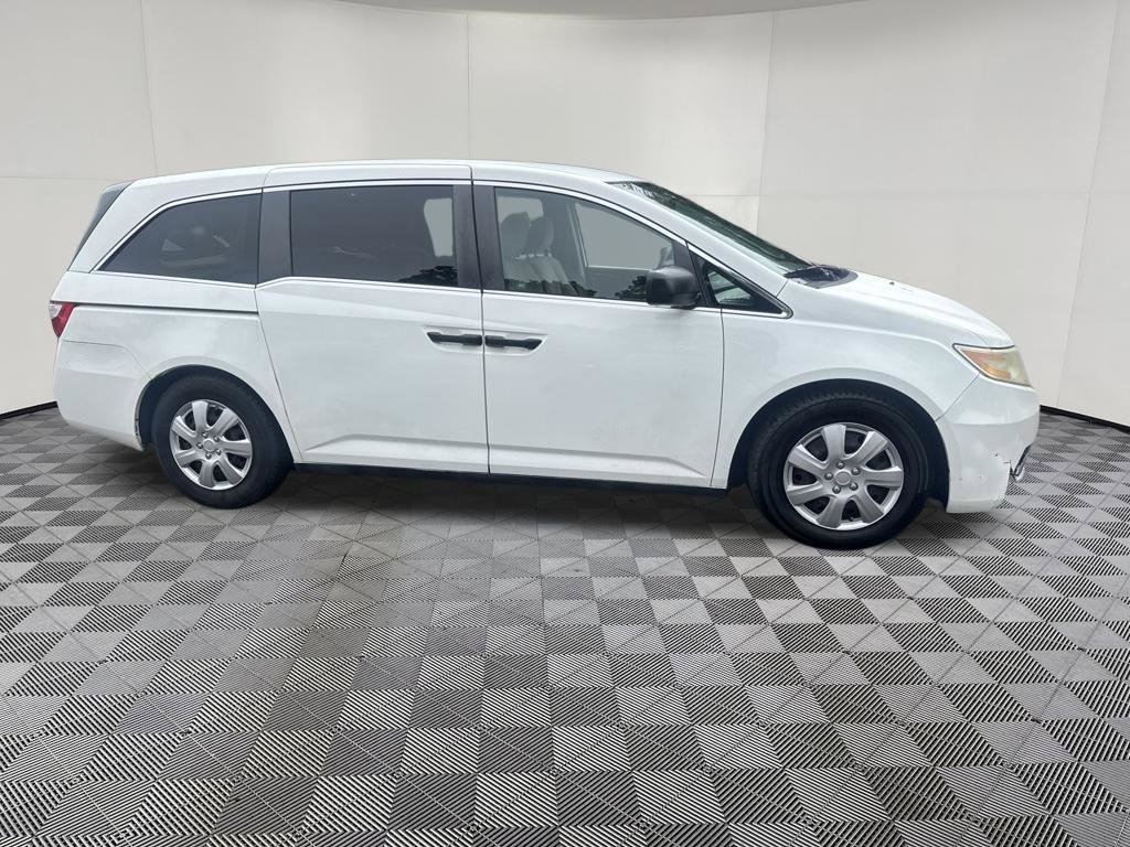 Used 2011 Honda Odyssey LX image 8