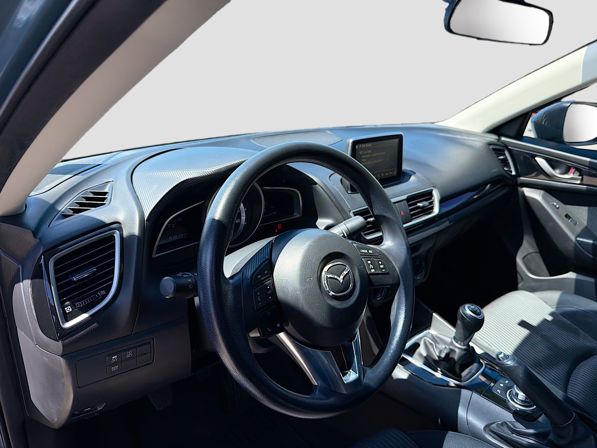 Used 2016 MAZDA MAZDA3 i Sport w/ Preferred Equipment Package image 23