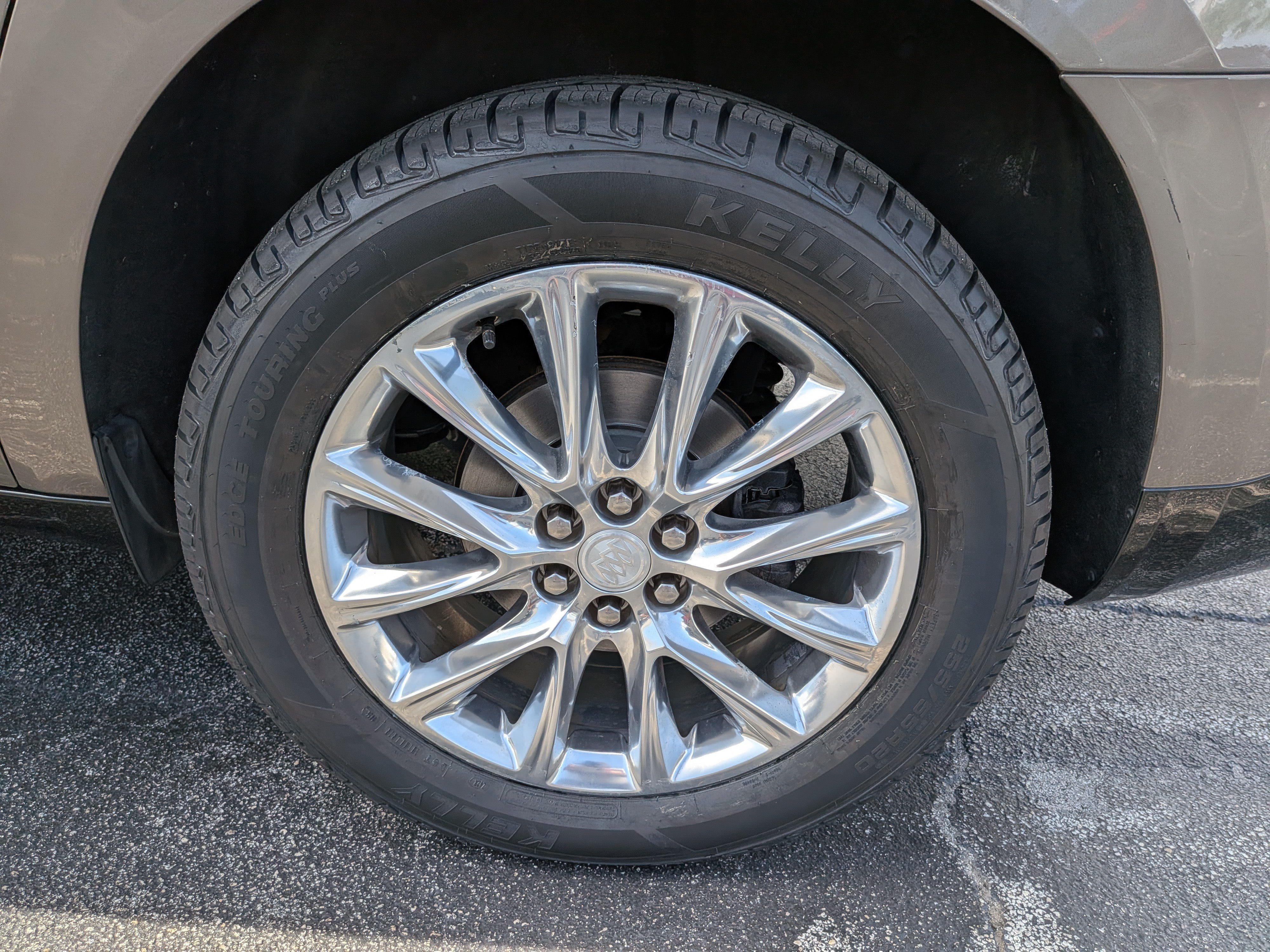 Certified 2020 Buick Enclave Premium w/ Sun and Sites Package FWD image 12