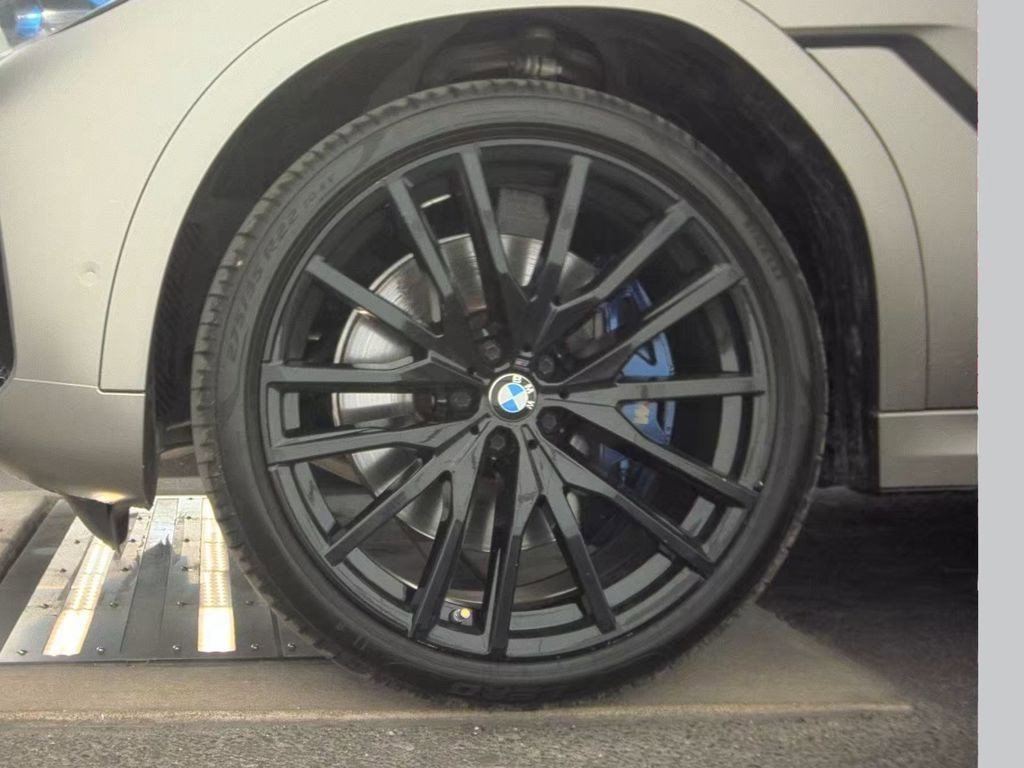 Used 2020 BMW X6 M50i w/ Executive Package image 45