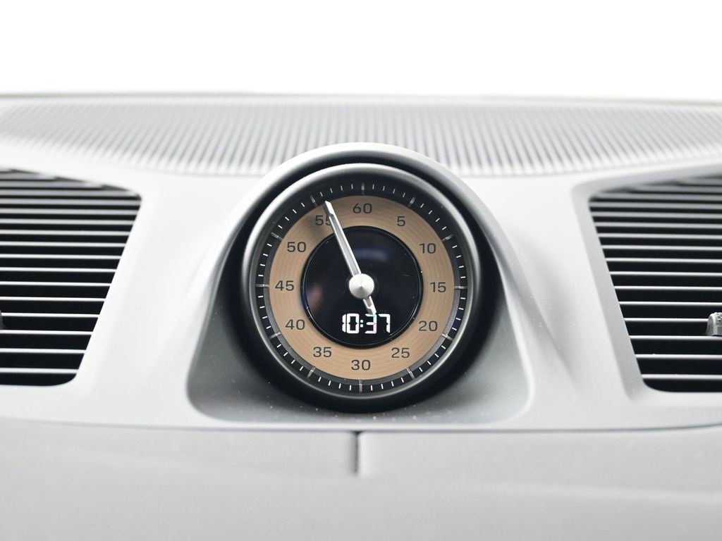 New 2026 Porsche Cayenne E-Hybrid image 12