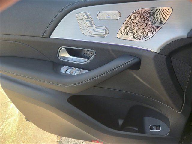 New 2025 Mercedes-Benz GLE 53 AMG 4MATIC image 13