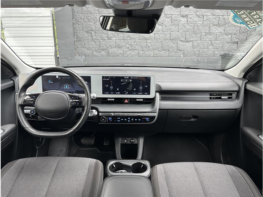 Used 2024 Hyundai Ioniq 5 SEL AWD/4WD image 17