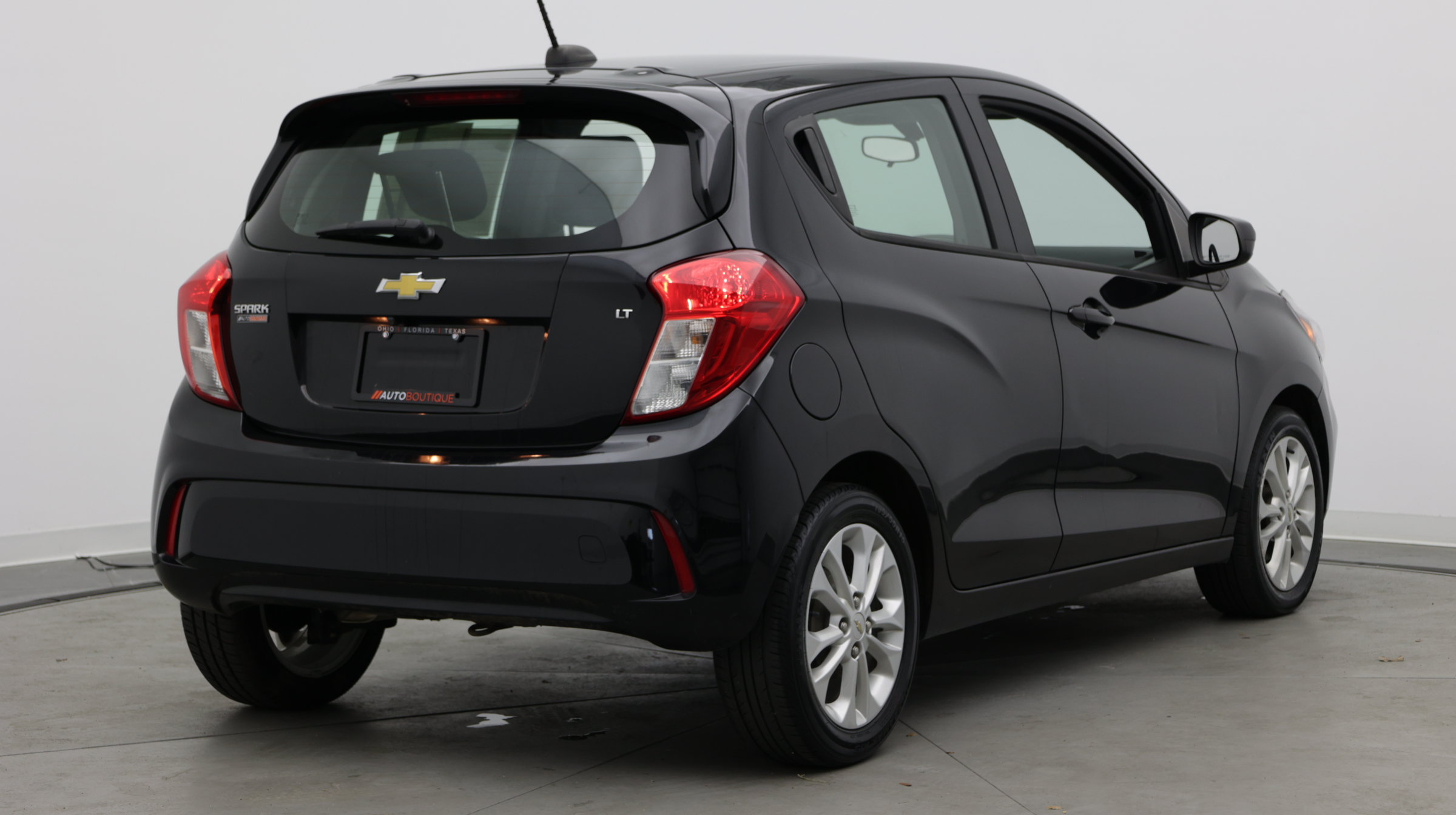 Used 2020 Chevrolet Spark LT FWD image 7