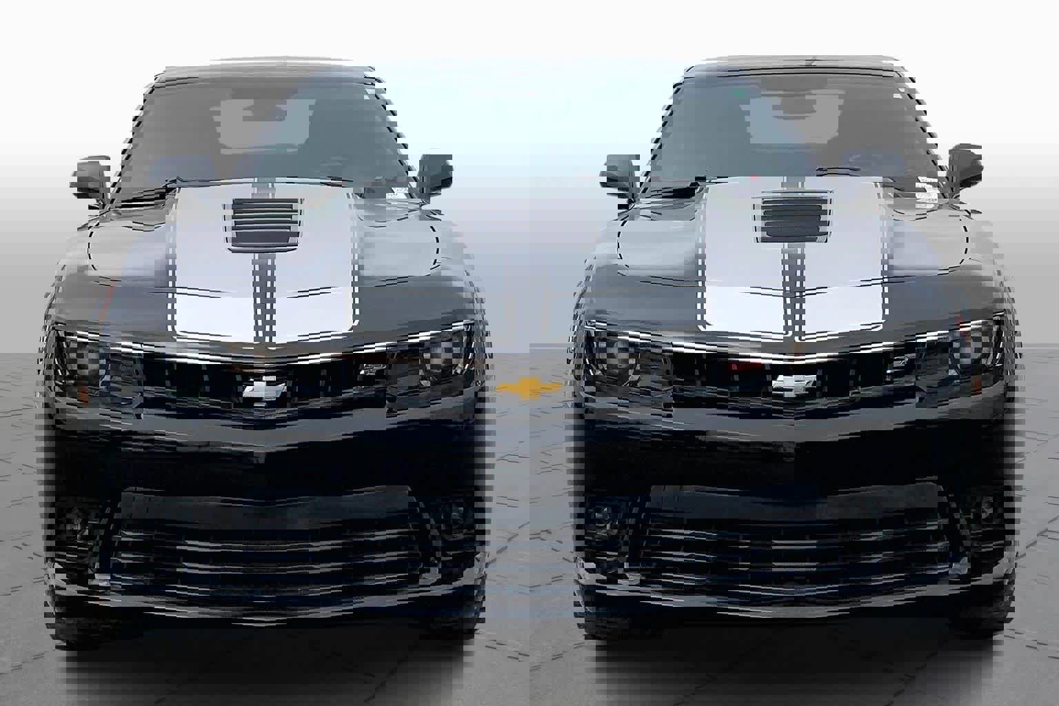 Used 2015 Chevrolet Camaro SS w/ RS Package image 4