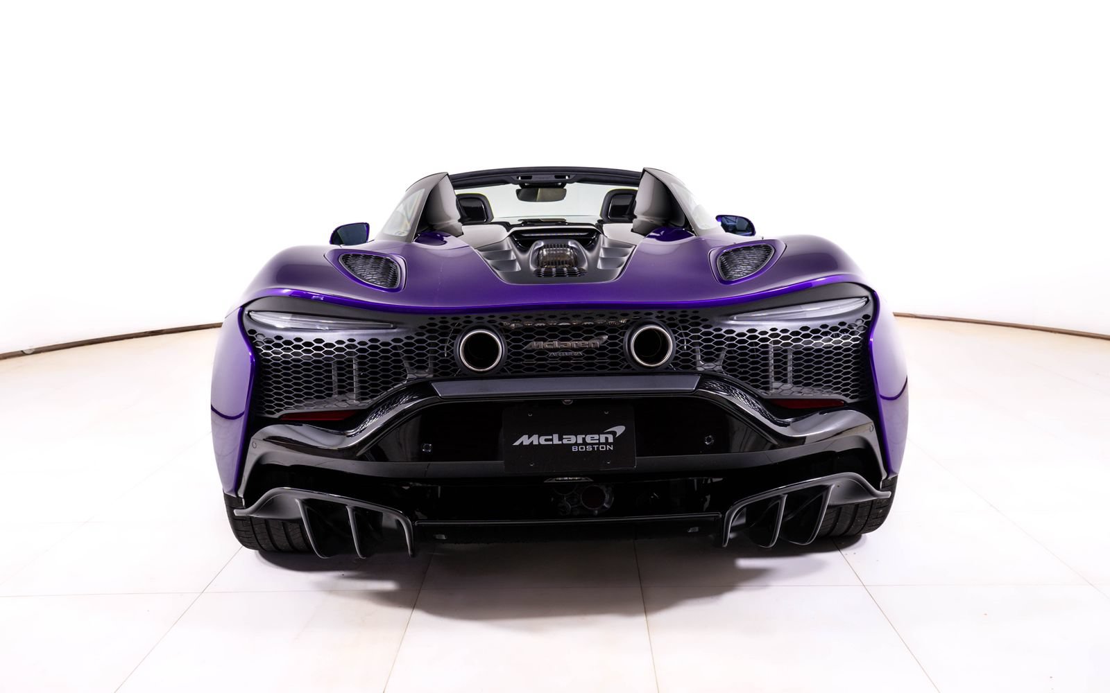 New 2025 McLaren Artura Spider RWD image 6