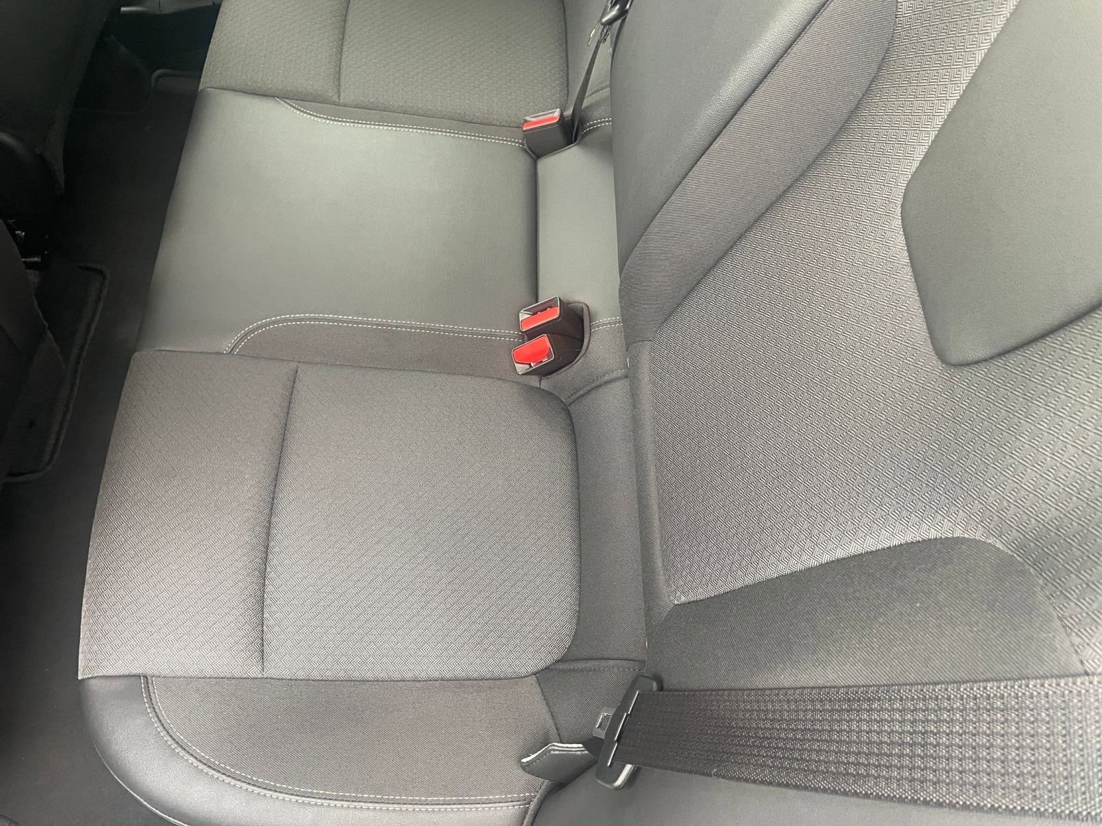 Used 2025 Buick Encore GX Preferred image 36