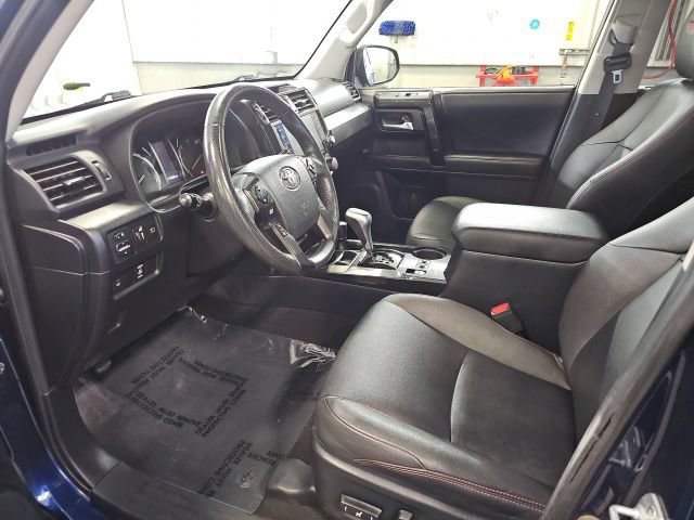 Used 2020 Toyota 4Runner TRD Off-Road Premium w/ Moonroof Package AWD/4WD image 13