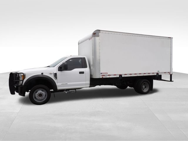 Used 2017 Ford F450 2WD Regular Cab Super Duty image 7
