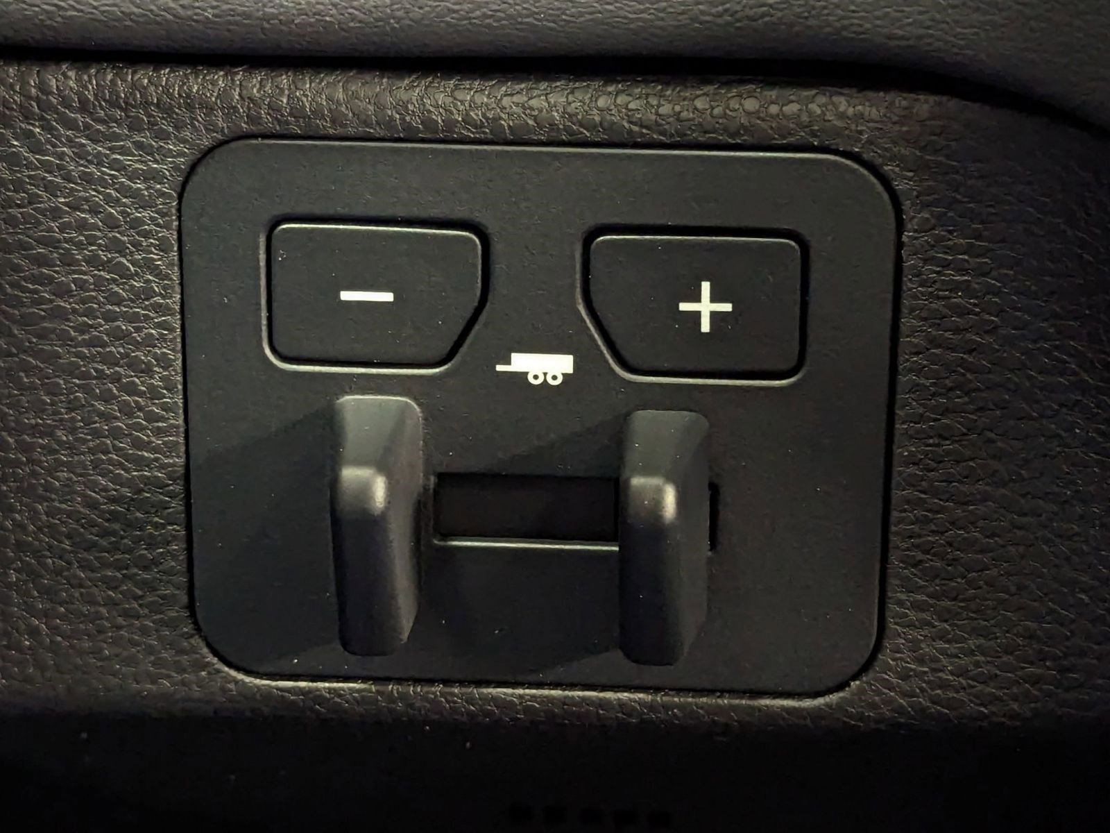 New 2026 Toyota Sequoia Platinum image 34