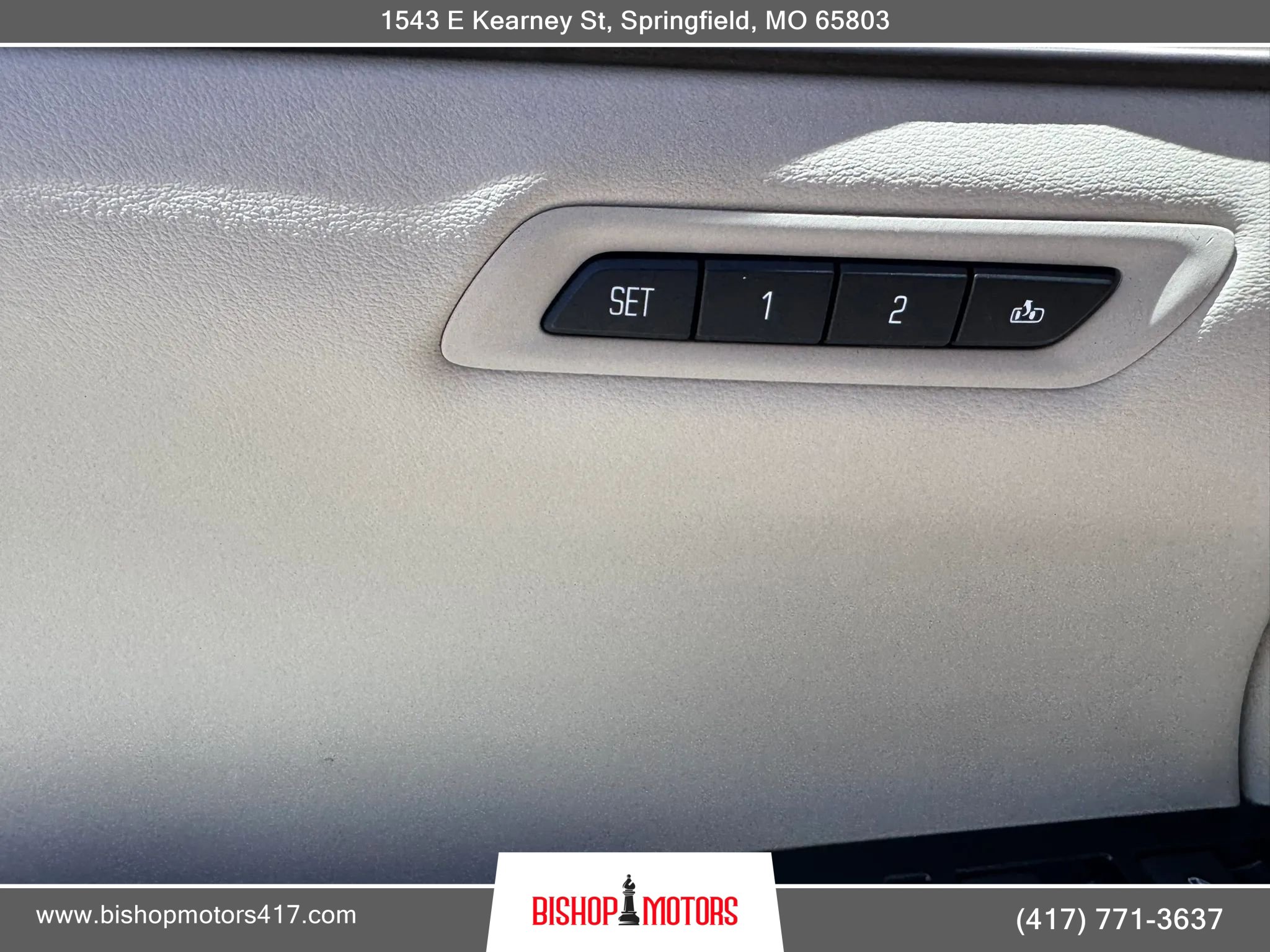 Used 2016 Cadillac XTS Premium w/ Driver Assist Package AWD/4WD image 24