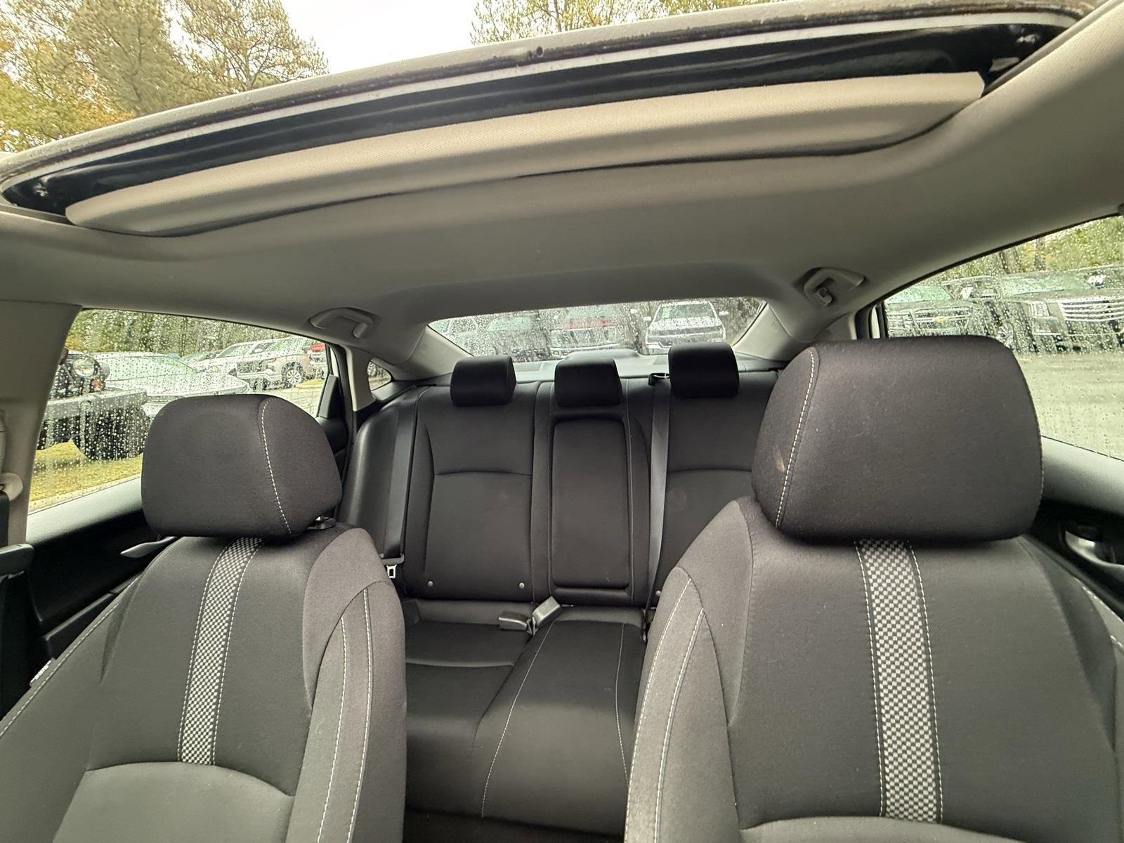 Used 2019 Honda Civic EX image 36