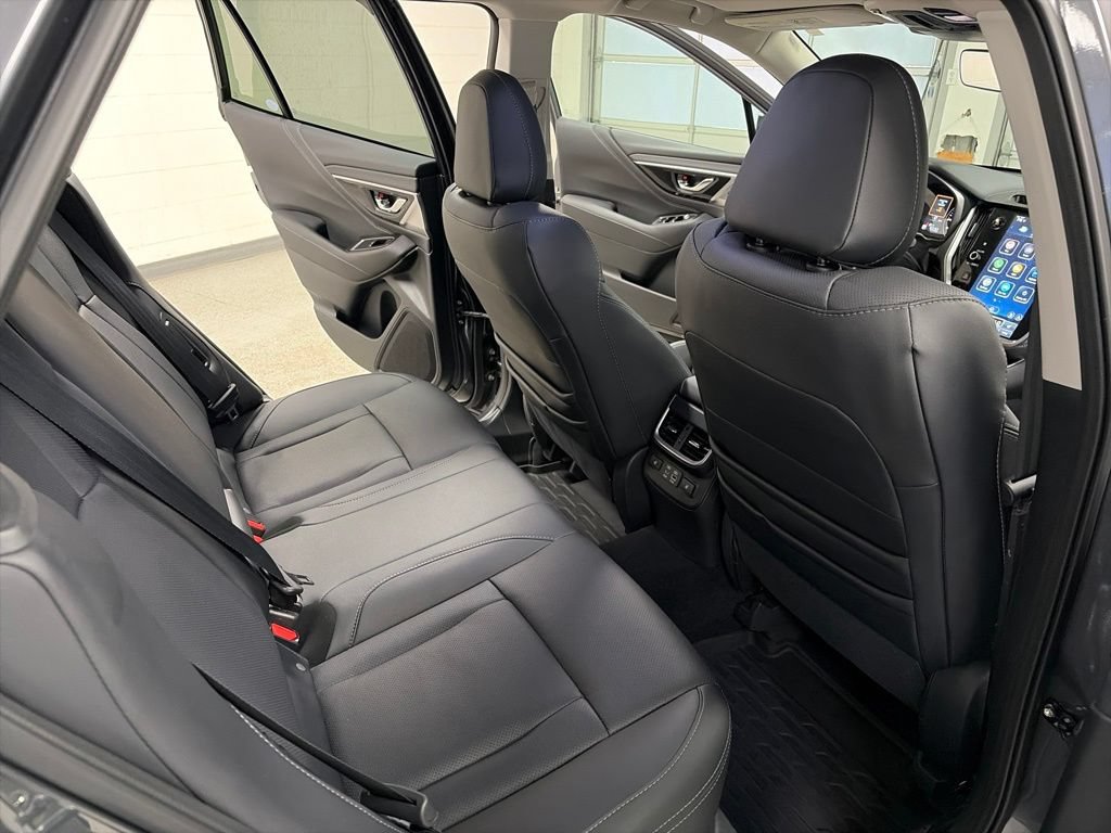 Used 2025 Subaru Outback Limited w/ Popular Package #2 AWD/4WD image 17