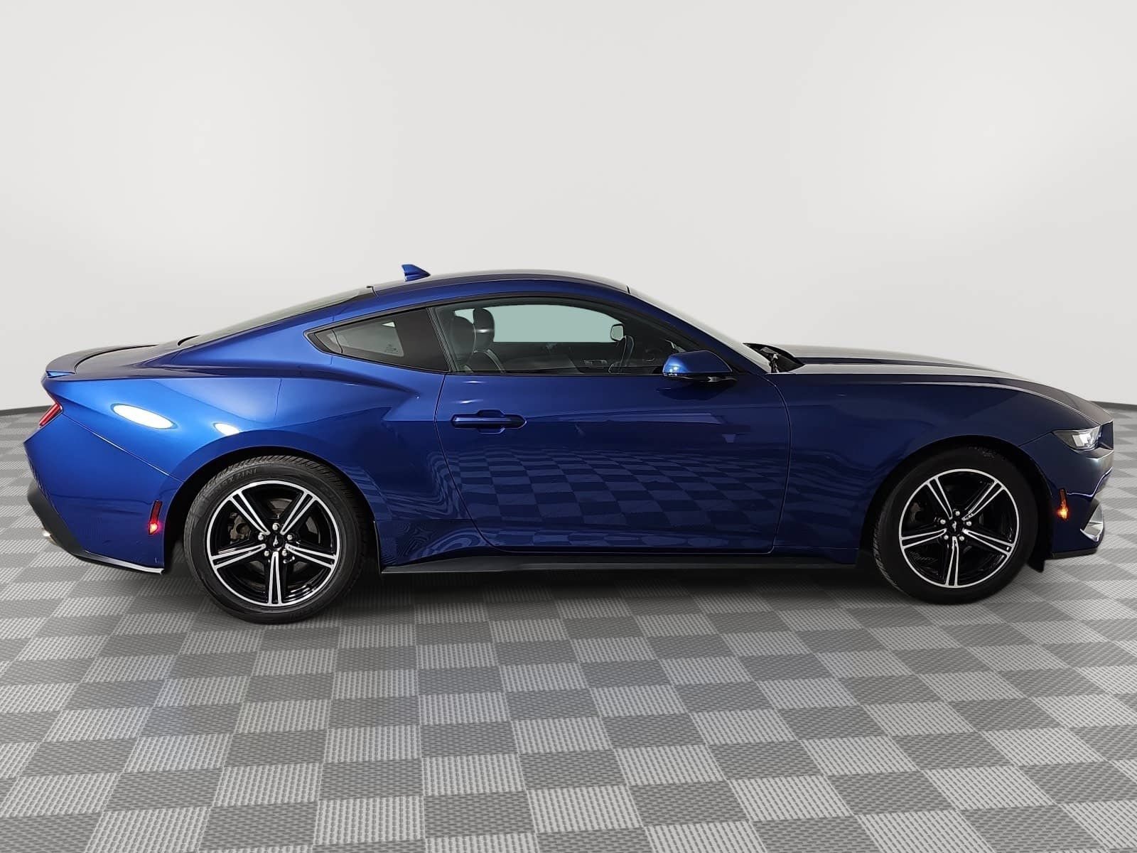 Used 2024 Ford Mustang Premium RWD image 9