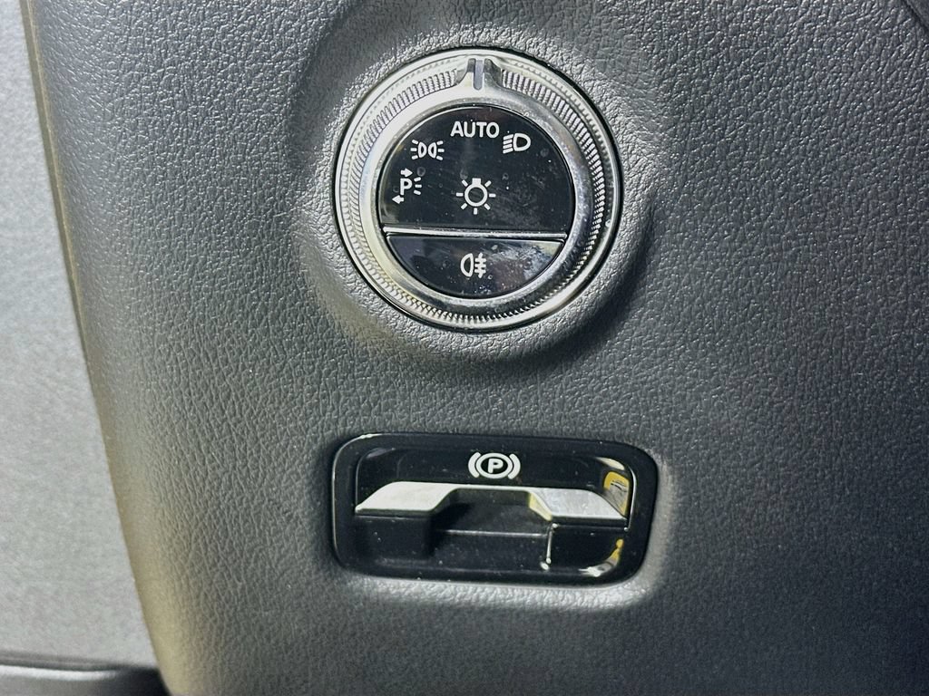 Certified 2026 Mercedes-Benz CLE 53 AMG 4MATIC Coupe image 10