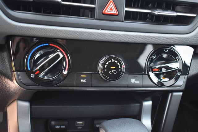 Certified 2024 Kia Seltos LX AWD/4WD image 28