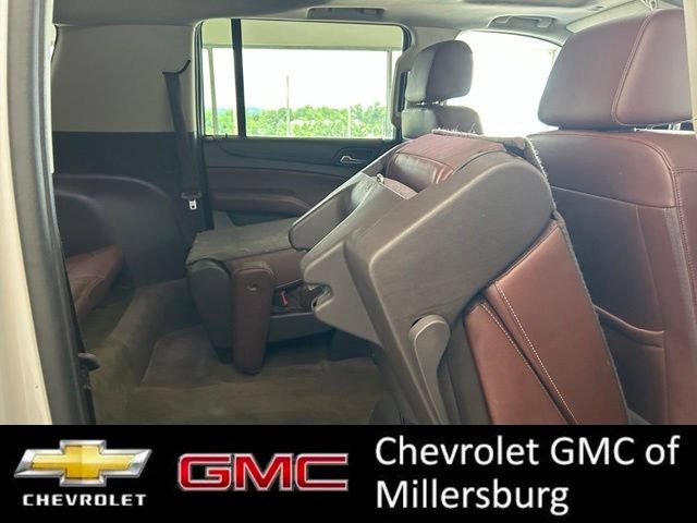 Used 2017 Chevrolet Suburban Premier AWD/4WD image 27