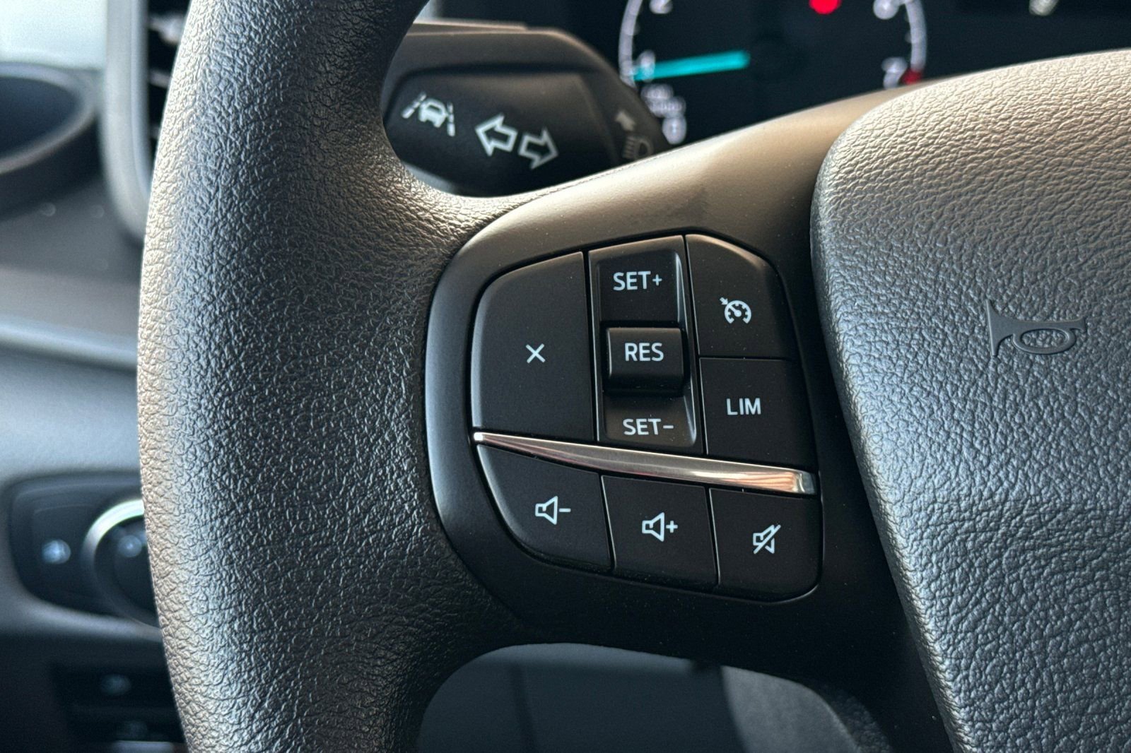 New 2025 Ford Transit 250 148 Medium Roof w/ Exterior Upgrade Package image 24