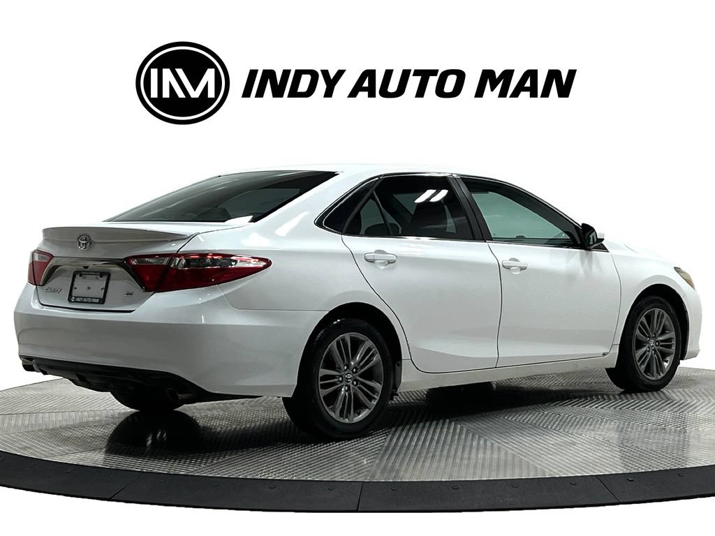 Used 2016 Toyota Camry SE FWD image 4