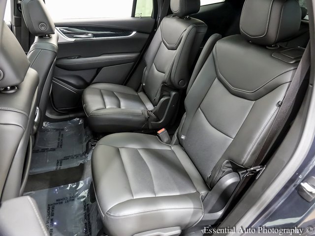 Certified 2023 Cadillac XT6 Premium Luxury image 11