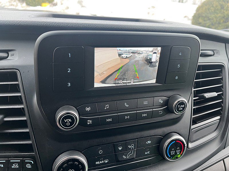 Used 2021 Ford Transit 350 XLT image 22