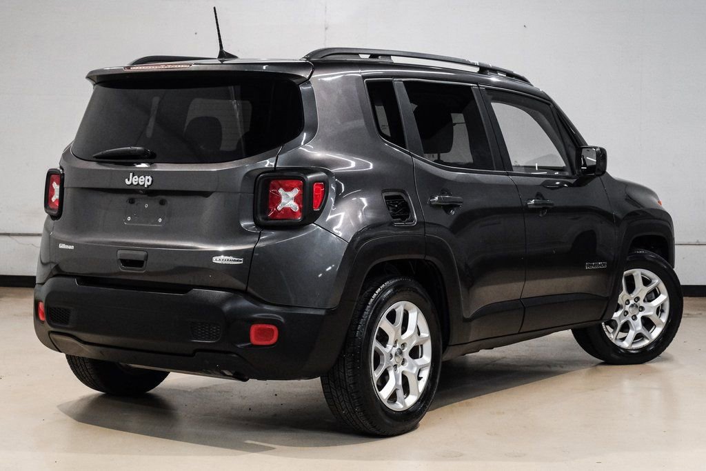 Used 2018 Jeep Renegade Latitude FWD image 10