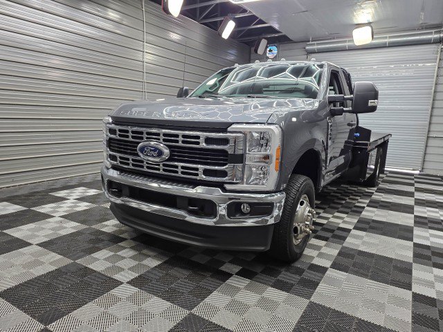 Used 2023 Ford F350 XL w/ XL Chrome Package AWD/4WD image 37