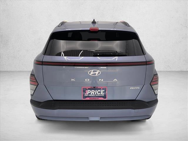 Used 2024 Hyundai Kona SEL FWD image 7