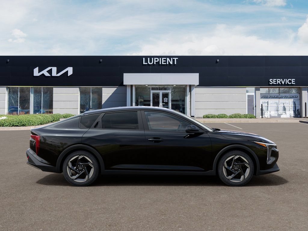 New 2026 Kia K4 EX FWD image 9
