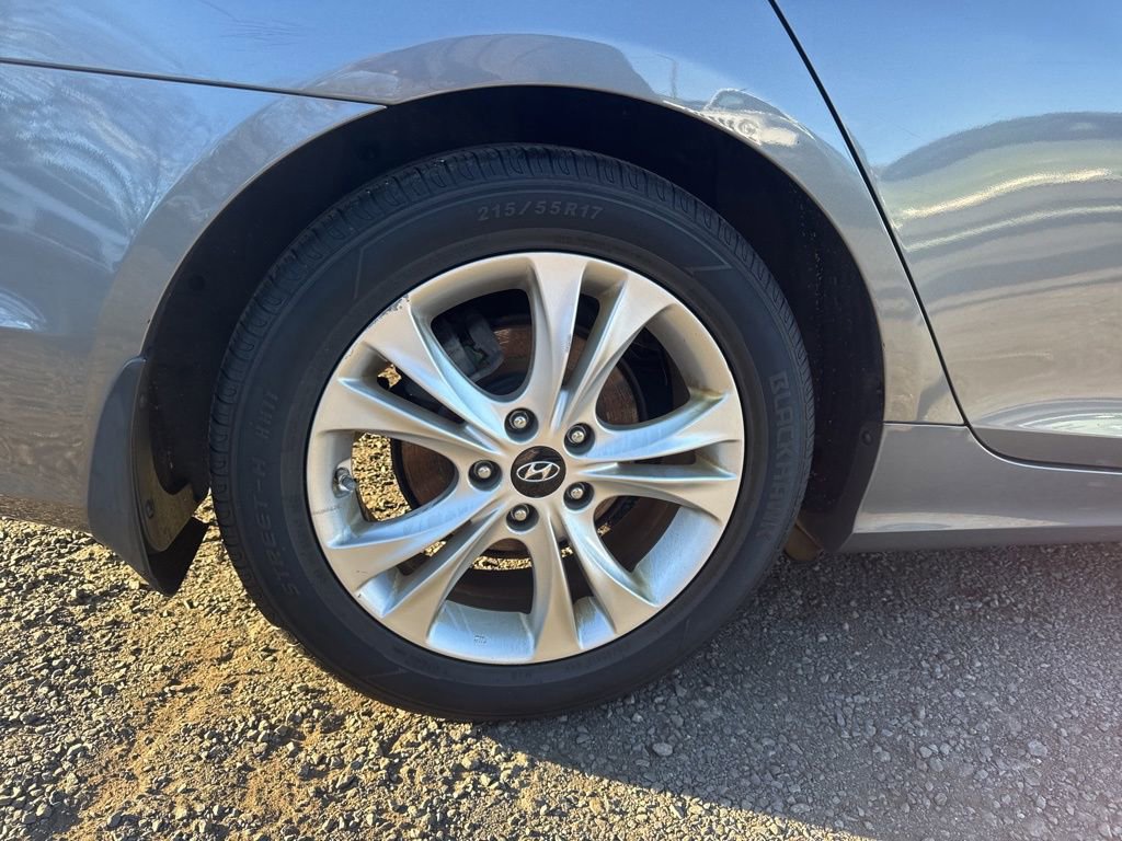 Used 2013 Hyundai Sonata Limited image 24