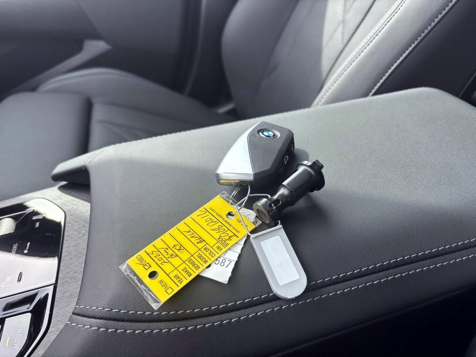 Used 2025 BMW X3 xDrive30i w/ Premium Package image 34